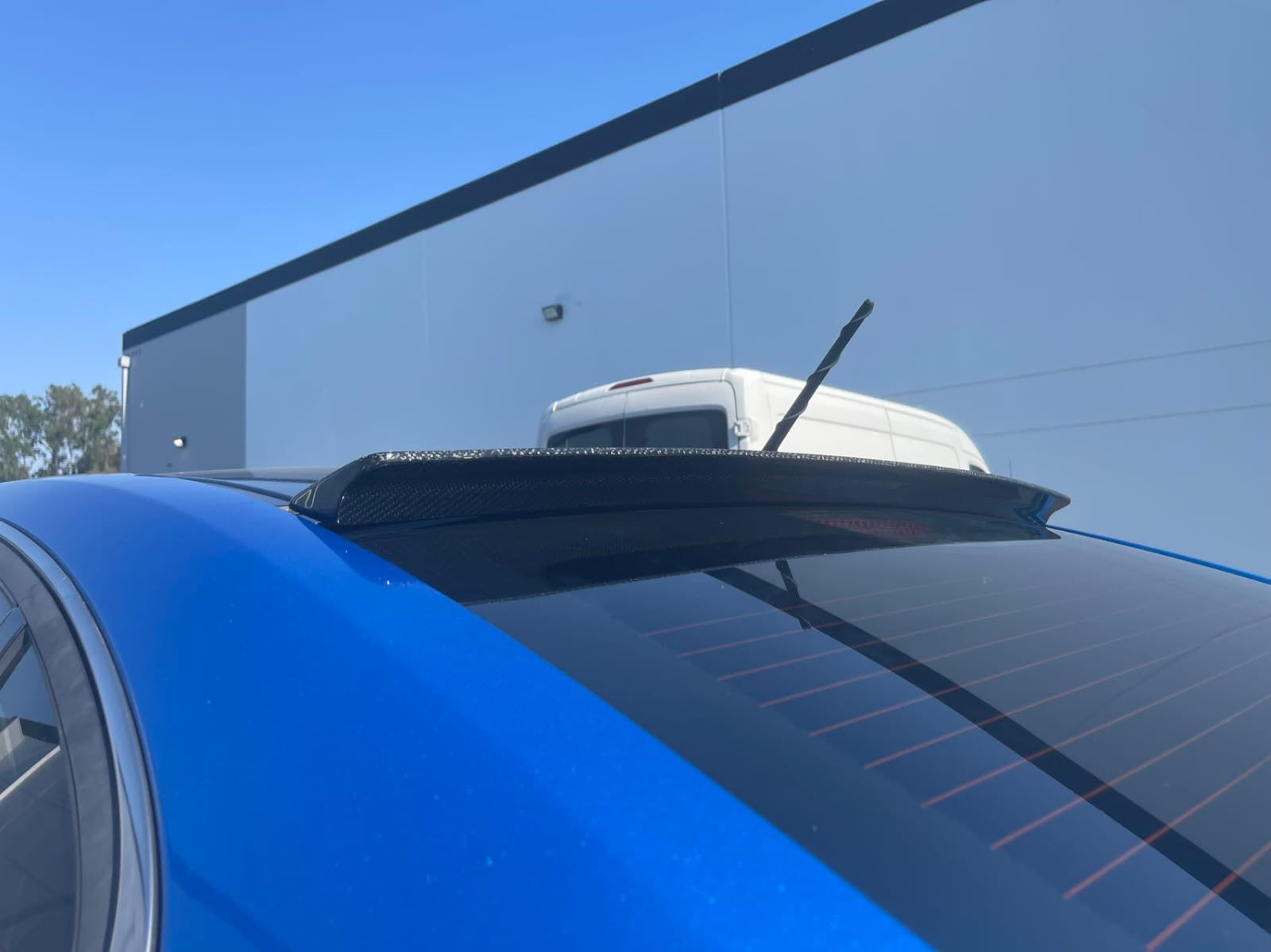 2008-2009 PONTIAC G8 CARBON FIBER REAR ROOF SPOILER WING